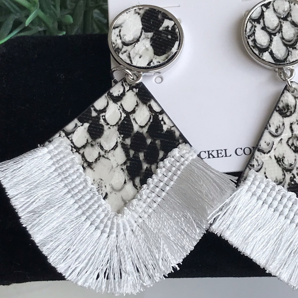 Snakeskin Pattern Boho Earrings with Fringe - Picture 3 of 4